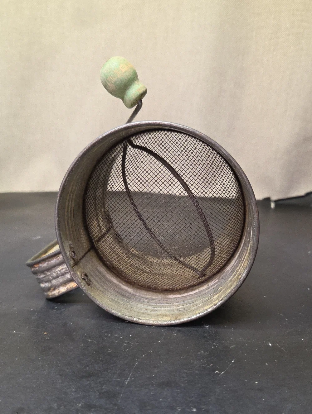 Vtg Bromwells Measuring Sifter 3 cup Guaranteed, Potato/ Rice Masher